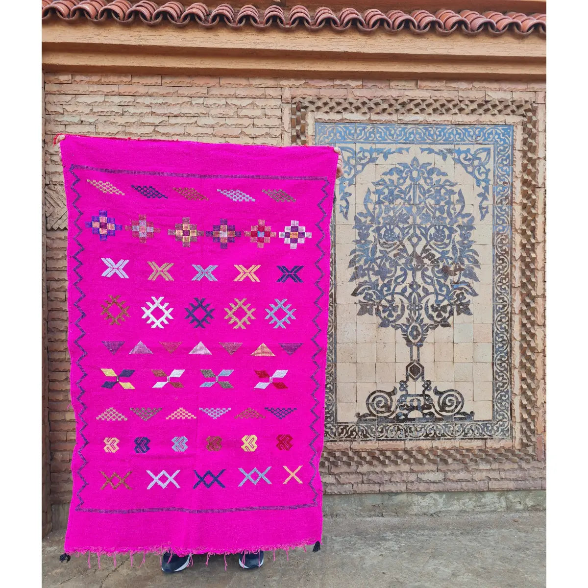 pink Moroccan Berber kilim rug (2)